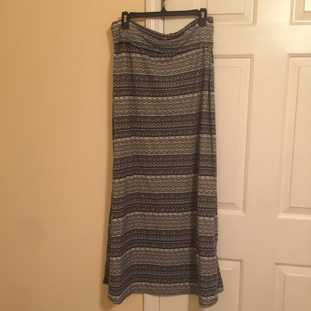 SOLD ON Mercari! EUC Lily Rose Maxi Skirt/Dress XL